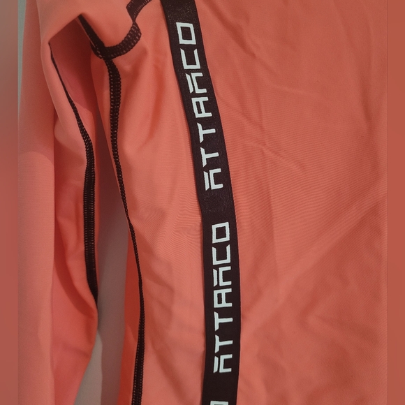 NWT-Coral Zip Up Rashguard-Small - Picture 6 of 7